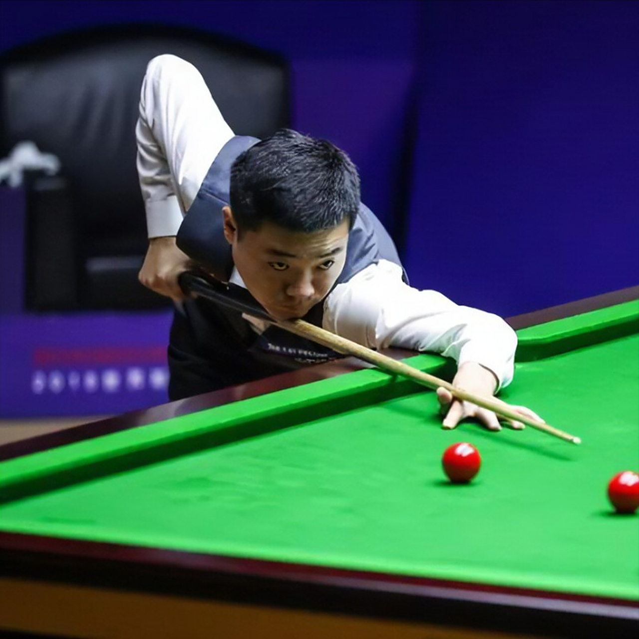 他们多次利 他们多次利